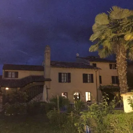 Antico Borgo Bed & Breakfast 2*