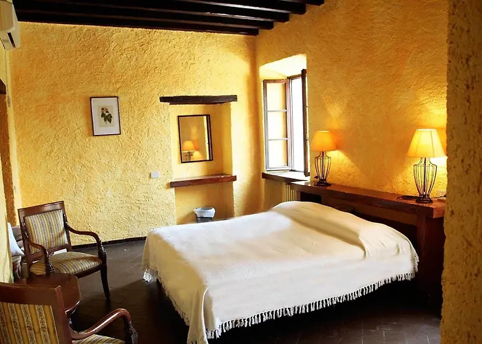 Bed & Breakfast Antico Borgo 2*